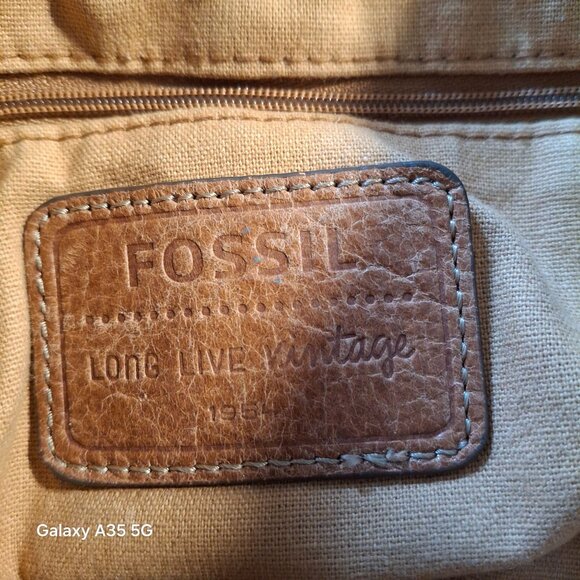 Fossil Tan Leather Shoulder Bag With Grommet Details & Key Charm Boho Cozy - Picture 12 of 14